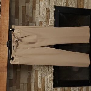 ESCADA STRETCH PANTS SIZE 44 EURO OR 14 USA.